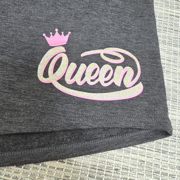 Bobbie Brooks Sleep Shorts Womens Plus 1X Grey Gold Glittery Queen Graphic NEW - Picture 5 of 9